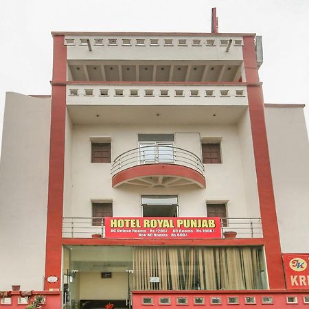 Collection O 81098 Hotel Royal Panjab Bijnaur Buitenkant foto