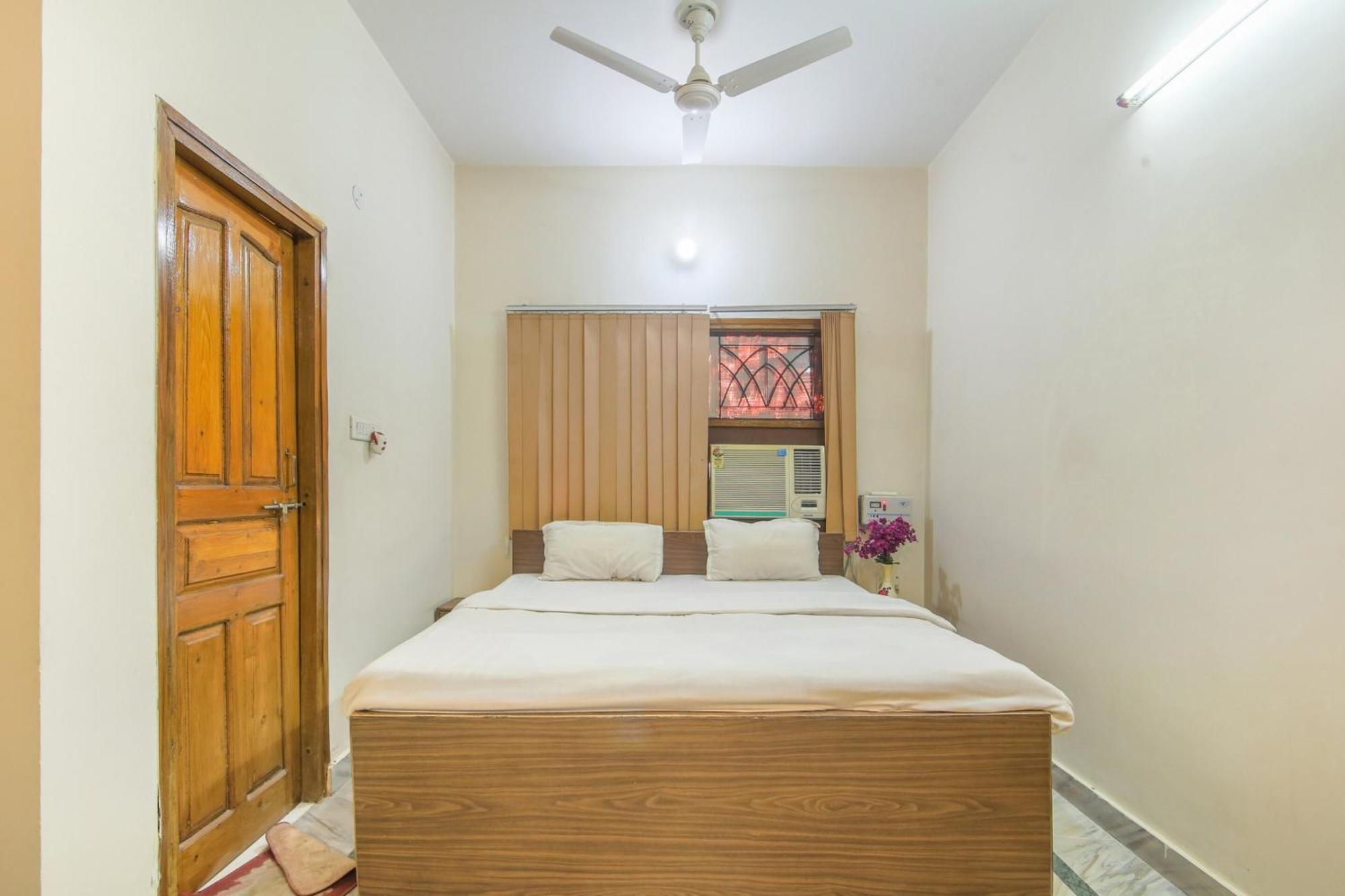 Collection O 81098 Hotel Royal Panjab Bijnaur Buitenkant foto