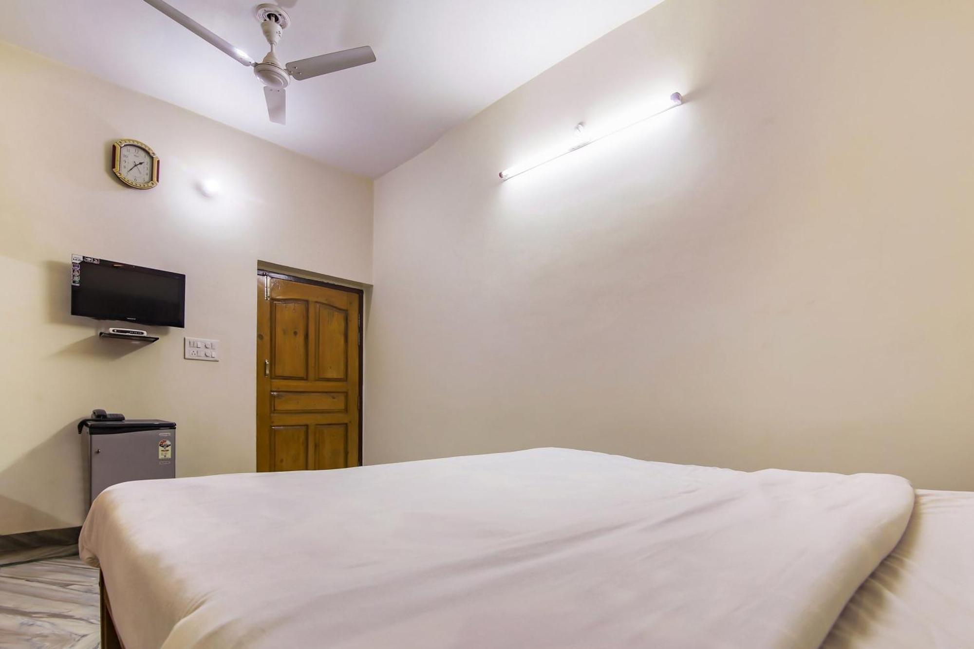 Collection O 81098 Hotel Royal Panjab Bijnaur Buitenkant foto