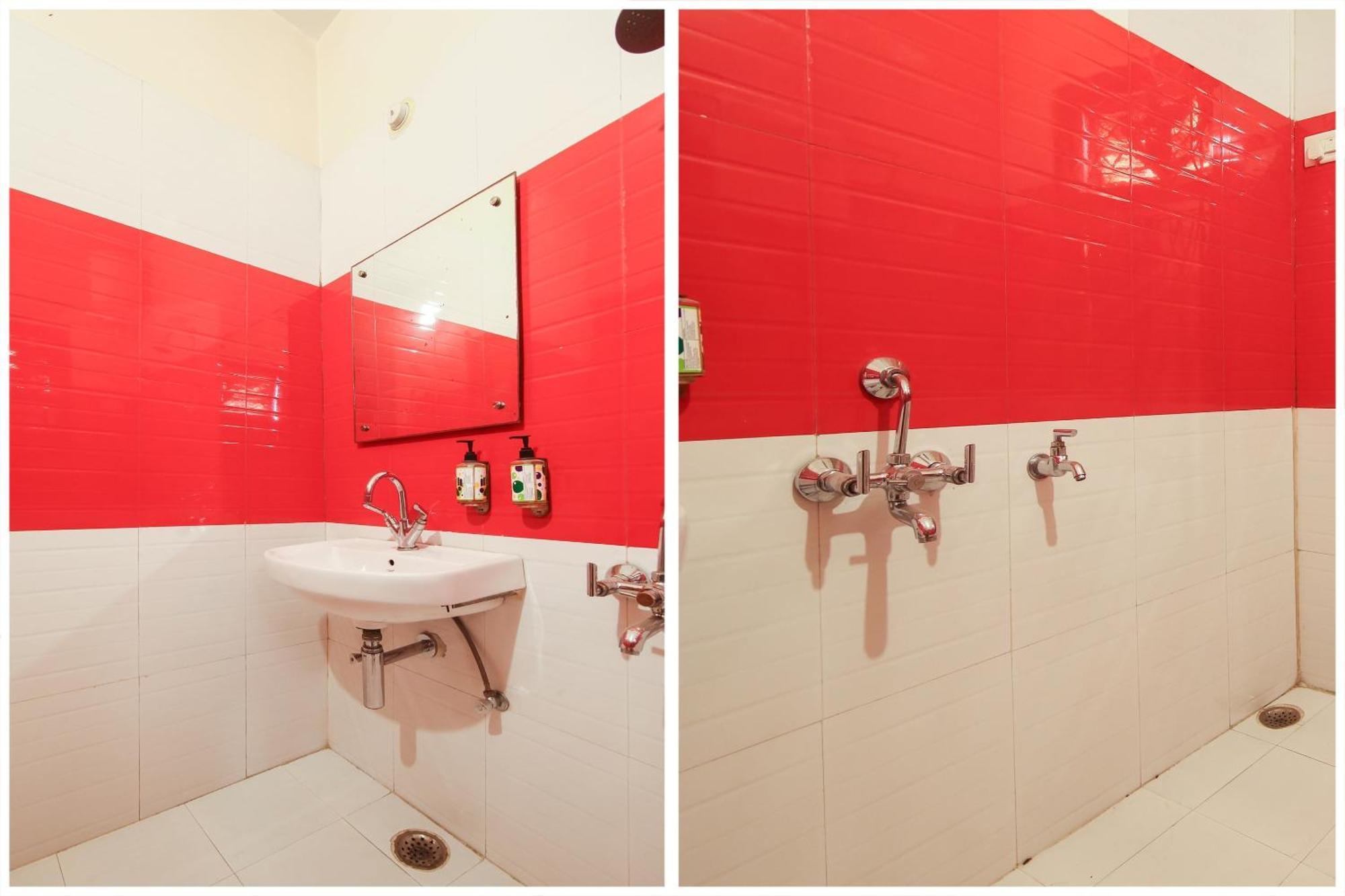 Collection O 81098 Hotel Royal Panjab Bijnaur Buitenkant foto